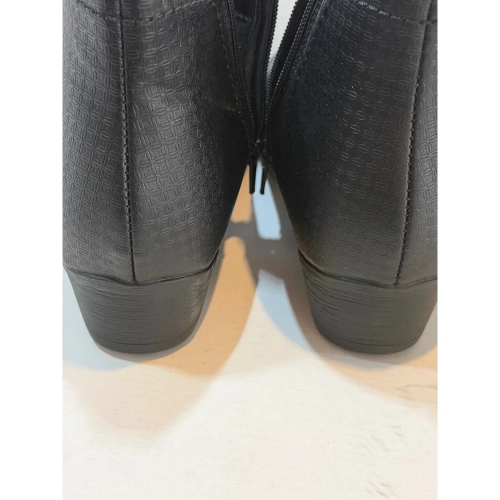 NWOB Rockport Women's Black Carly Work Booties - Alloy Toe Perfect! 9